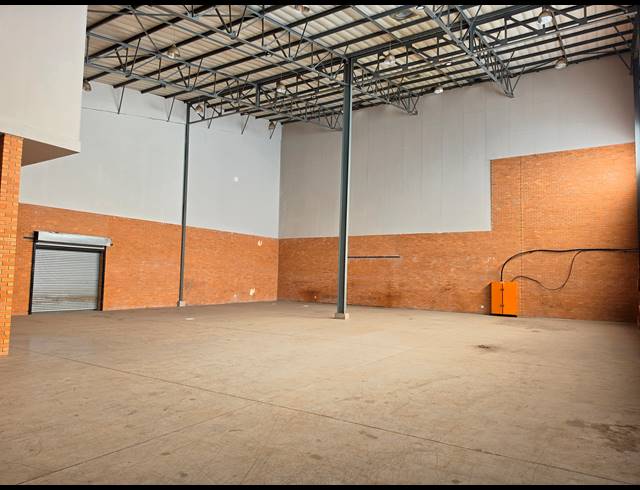 689M² FACTORY TO LET IN COSMO BUSINESS PARK